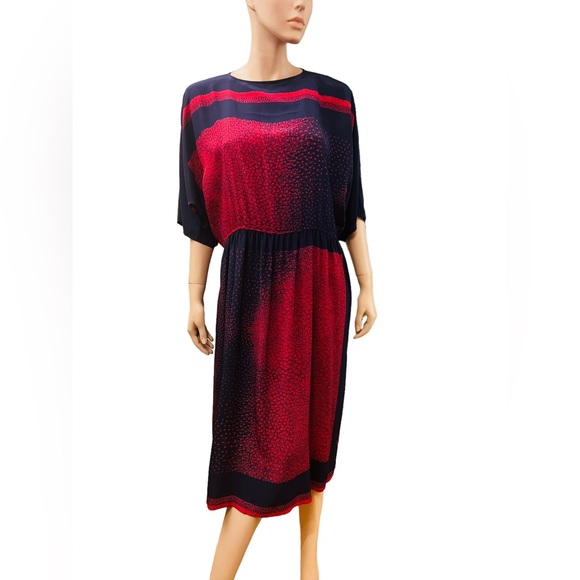The Silk Farm Vintage 70s Dress Made in Korea 100% Silk Size 12 , preowned - Picture 1 of 10